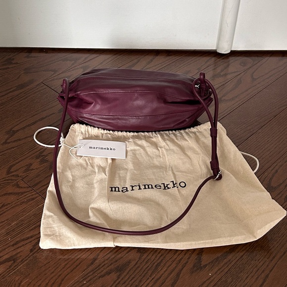 Marimekko wine red Leather KARLA Crossbody Bag - Picture 2 of 6